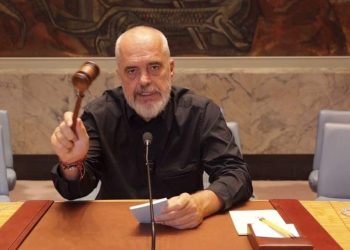 “U vendos!”/ Rama shfaqet si KURRË më parë nga salla e Këshillit të Sigurimit: Nesër…
