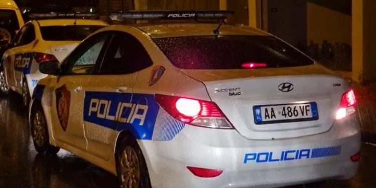 LAJM I FUNDIT – Drejtonte automjetin i dehur, arrestohet kreu i PS në qytetin…