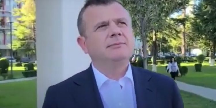 “Do ta ndalojmë!”/ Balla paralajmëron ‘ligjin e ri’, çfarë vendimi do të merret…