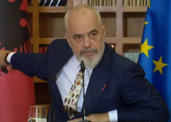 A do dërgojë Shqipëria trupa ushtarakë në Kosovë? Përgjigjet Edi Rama…