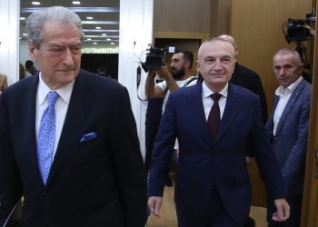 “Berisha mund të kërkojë azil politik”, gazetari tregon rrugët që e “shpëtojnë” Berishën…