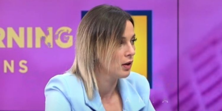 “Shqiptarja ia shiti virgjërinë sheikut për 50 mijë €”/ Gazetarja tregon rastet kur…