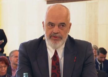A do bisedoni me liderët e BE-së për tensionin Serbi-Kosovë? Përgjigjet Rama…