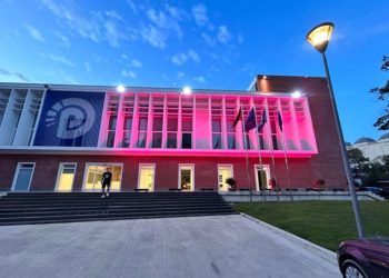 VIDEO/ Selia e PD bëhet rozë, zbulohet shkaku që Sali Berisha merr këtë vendim…