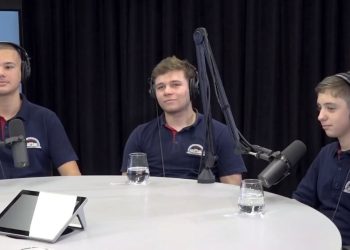 Rama fton gjimnazistët në podcast, kanë “shpikur” një projekt teknologjik, aplikimi nis nga…