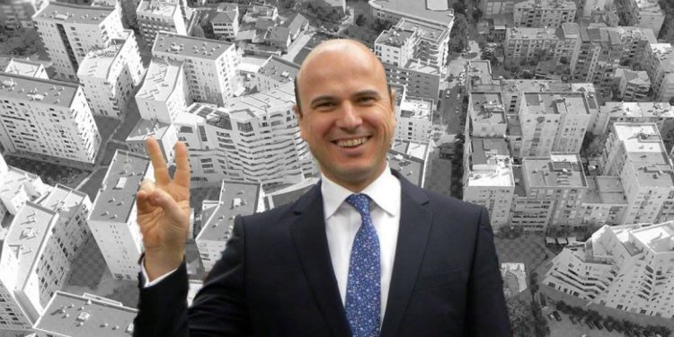 Kush e “fundosi” Malltezin? Gazetarja: Ky është ai që “doli nga rreshti” dhe foli hapur në SPAK…