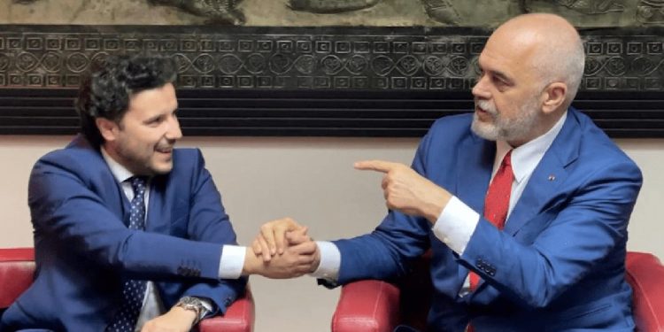 Tensionet në veri/ Abazoviç i del në krah Edi Ramës: Qëllimi i tij për Kosovën është…