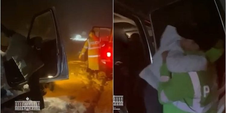 Situata e rënduar në Qafë Murriz/ 5 orë të bllokuar në makina, policia nis evakuimin…
