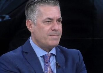 ”Një dimër përvëlues…”, Analisti tregon pse u shty nga Rama kongresi i PS!