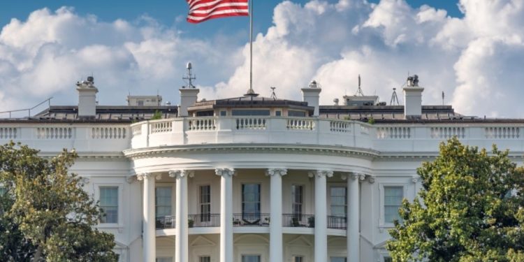 Lajm i trishtë nga Bota/ Ndahet nga jeta ish-Zonja e Parë e SHBA