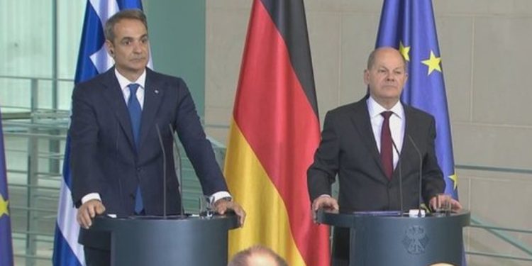 Greqia kërcënon integrimin e Shqipërisë në BE, Gjermania i del kundër Mitsotakis…
