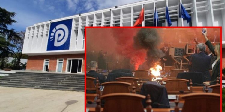 Dalin EMRAT/ Kush janë deputetet që futën flakadanë në Kuvend, zjarrin ia vendosi…