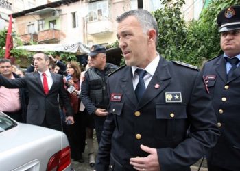 LAJM I FUNDIT – Operacioni i SPAK, bie në pranga ish-drejtori i Policisë Erzen Breçani…