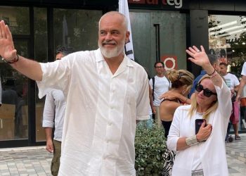 Marrëveshja për emigrantët, Meloni e quan “historike”: Të thonë ç’të duan…