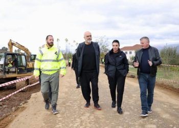 “Kjo është qershia mbi tortë!”/ Rama: Shkurton distancë! Rruga e re lidh aksin kombëtar me…
