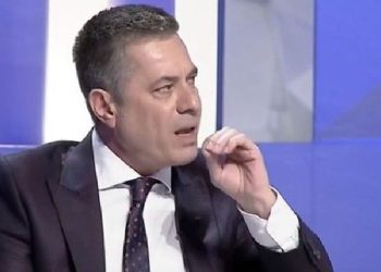 Plani ‘ekstrem’ i deputetëve të Berishës, Vangjeli paralajmëron skena të rënda në…