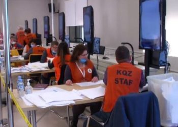 PD kërkoi shkarkimin/ KQZ merr vendim për Kryebashkiakun e PS që fshehu dënimin…