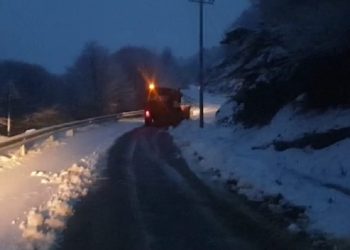 Reshjet e dëborës/ Ministri Balla del me njoftim në mbrëmje: Duhet që…