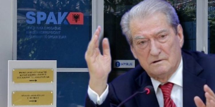 Sali Berisha shkel vendimin e Gjykatës, po tani çfarë pritet të ndodhë…
