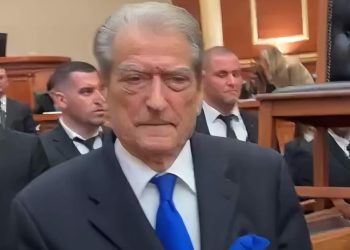 LAJM I FUNDIT – Voton Kuvendi dhe merr këtë vendim për Sali Berishën…