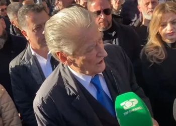 “Si ndiheni në protestën tuaj të fundit”/ Berisha-gazetares: Kush e tha që…