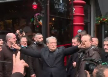 SPAK kërkon arrestimin/ “Militantët e Berishës do përleshen me policinë”, skenari që sjell trazira…