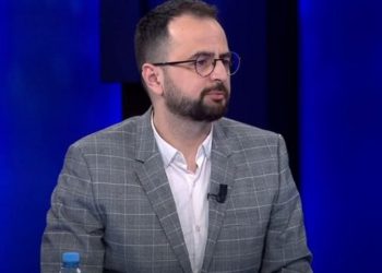 “Berisha duhet të ishte në burg”, Shabani kritika: Gjykata po e toleron…