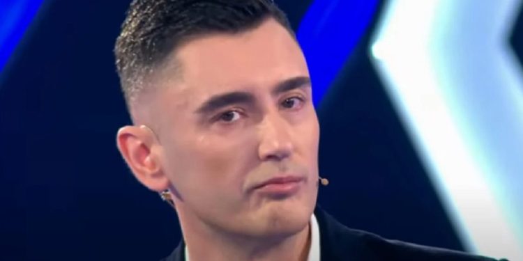 Drini Zeqo shpjegon se u largua nga Big Brother: Do të kujdesem për motrën e sëmurë…