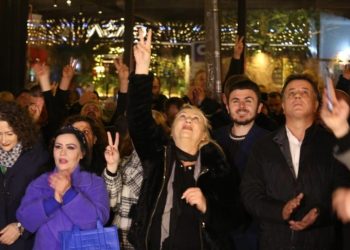 Në vend që të protestojnë tek ‘shtëpia e qeverisë’, protestojnë te rrugica e Doktorit…
