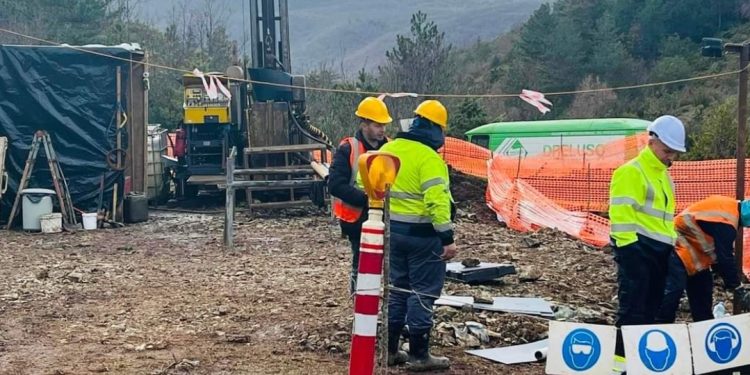 Një tjetër hidrocentral po ndërtohet në Shqipëri, “dritë jeshile” për zhvillim në zonën…
