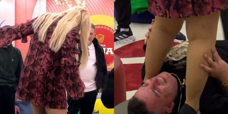 Degjenerimi mbi tavolinë, Albi bën veprimin e sikletshëm ndaj Merit (VIDEO)