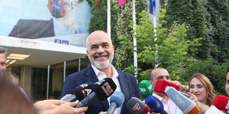 Zbardhet mbledhja e Kryesisë së PS, Rama paralajmëron: Kush do largohet…
