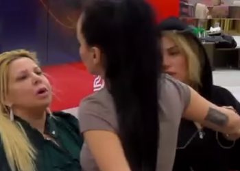 “Kë kërcënon? Hajd se ta rregulloj unë…”, degradon debati mes Merit dhe Sarës/ VIDEO