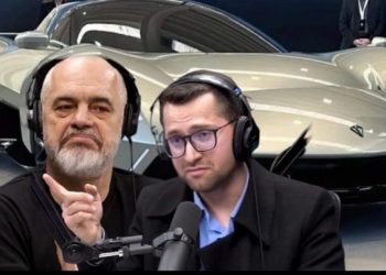 Shpiku makinën e parë shqiptare me vlerë 1.7 mln euro! Shqiptari takohet me Ramën…