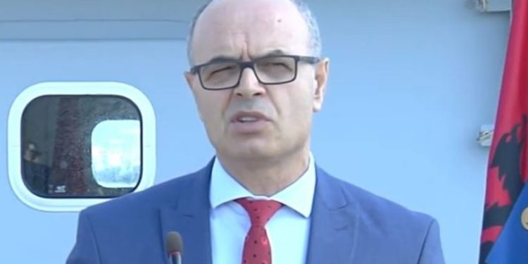 “Shperthen” deputeti Socialist: Në Shqipëri nuk do të ketë drejtësi, nëse…