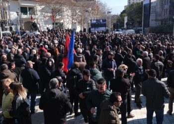 PD e Berishës protestë të hënën, 19 deputetë të përjashtuar nga Kuvendi…