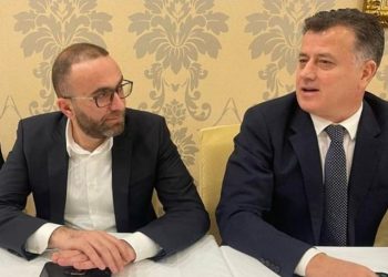 Bardhi dhe Noka kanë nisur një tur takimesh në ditën e Shën Valentinit në qytetin…