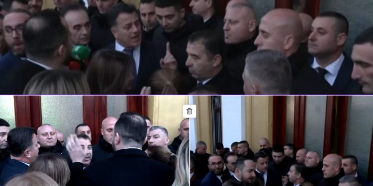 Turp! Deputetët e PD përplasen me Gardën, thirrje: “Populli do hyjë në Kuvend…