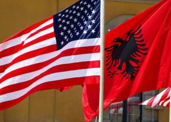 Hapja e bazës ajrore të NATO-s në Kuçovë, vjen reagimi i parë nga SHBA…