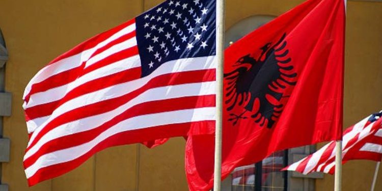 Hapja e bazës ajrore të NATO-s në Kuçovë, vjen reagimi i parë nga SHBA…