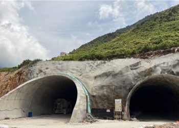 Tuneli i Llogarasë hapet ne qershor/ Kompanitë ndërtuese: Asfaltimi…