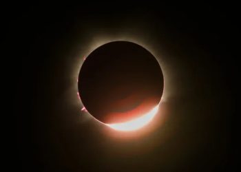 “Qielli do të errësohet & temperatura do të bjerë”/ Çfarë pritet të ndodhë më 8 Prill…