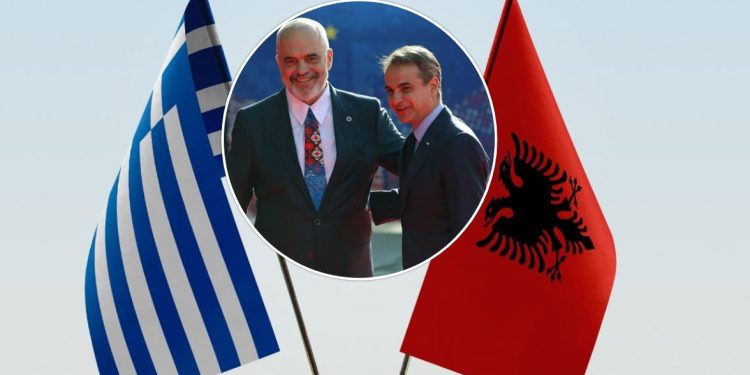 LAJM I FUNDIT – Greqia bllokon emigrantët Shqiptarë, pas 30 marsit nuk lejohet që…