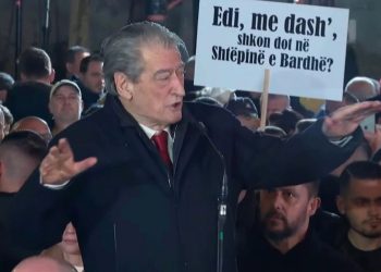 Tjetër “goditje” e papritur/ Kuvendi i ndërpret pagën Sali Berishës: Nuk…