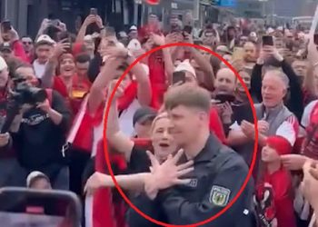 Po bën “namin” në rrjet, Polici Gjerman bën shqiponjën dhe i bashkohet…