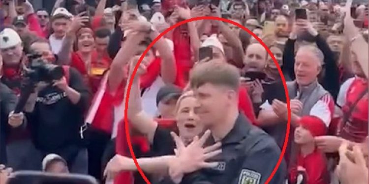 Po bën “namin” në rrjet, Polici Gjerman bën shqiponjën dhe i bashkohet…