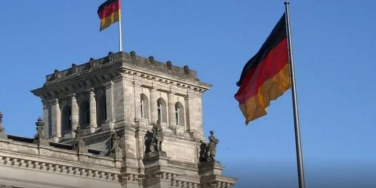 Lajm i mirë për Shqiptarët! Gjermania miraton “ligjin e ri” ndaj emigrantëve…