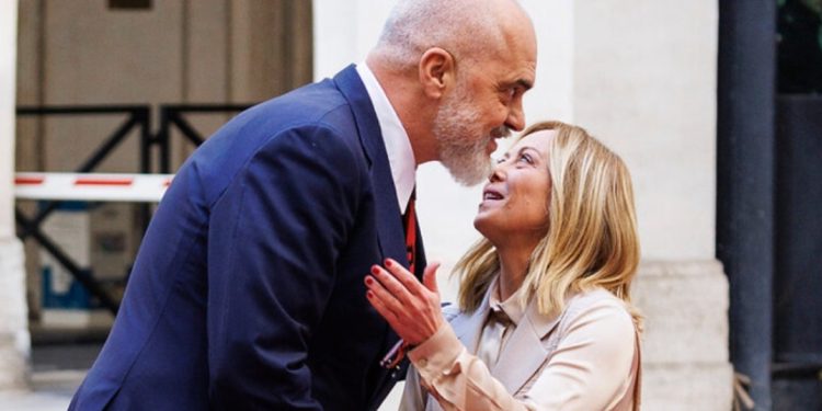 Zbulohet Axhenda/ Meloni vjen në Shqipëri, së bashku me Ramën do të shkojnë drejt…