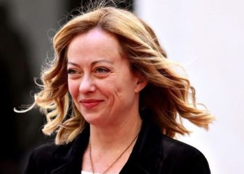 LAJM I FUNDIT/ Mbërrin në Rinas Giorgia Meloni, niset me helikopter drejt…