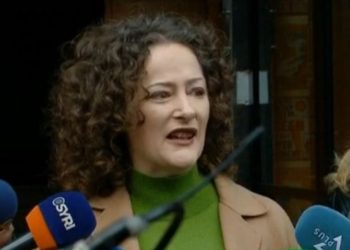 Argita Malltezi: Nuk ka shanse që t’i hiqet mandati babait tim…